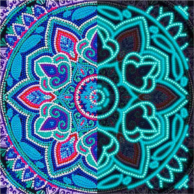 Diamond Painting Nachtleuchtend - Mandala, Blau und Pink - gedruckt in Ultra-HD - Mandala, Nachtleuchtend, quadratisch